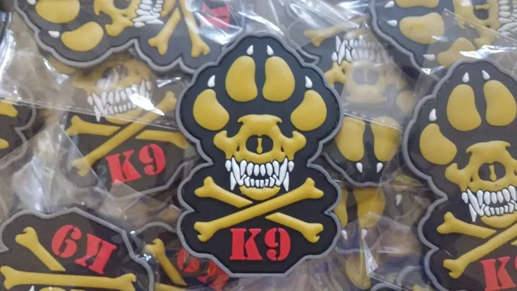 K-9 CROSSBONES DOG – POLICE – ARMY – NAVY – AIR FORCE – TACTICAL (FULL COLOR) - PVCPATCHWORLD.STORE