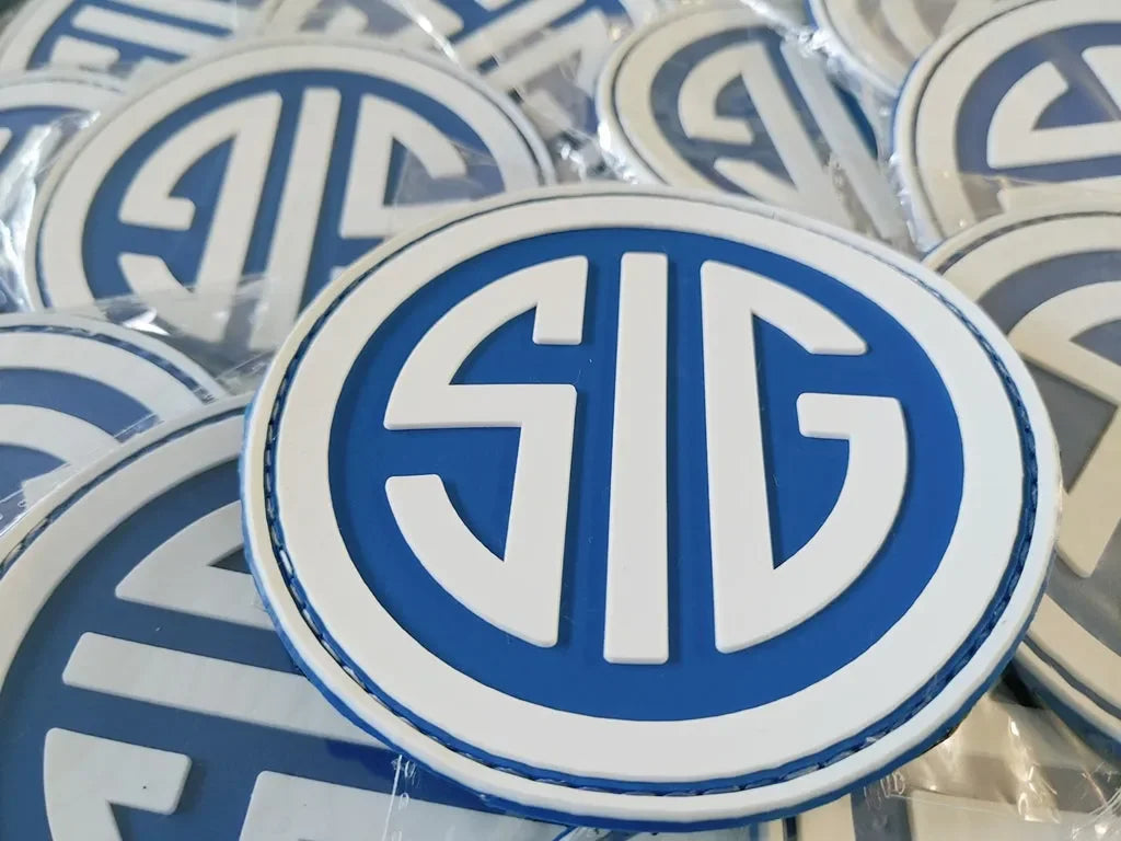 SIG Sauer 2D PVC PATCHES - BLUE/WHITE - PVCPATCHWORLD.STORE