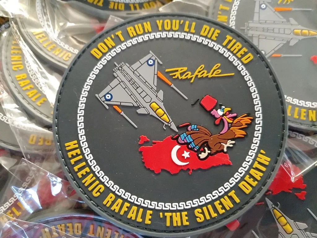 RAFALE - DONT'T RUN YOU'LL D... TIRED - 3D PVC - PVCPATCHWORLD.STORE