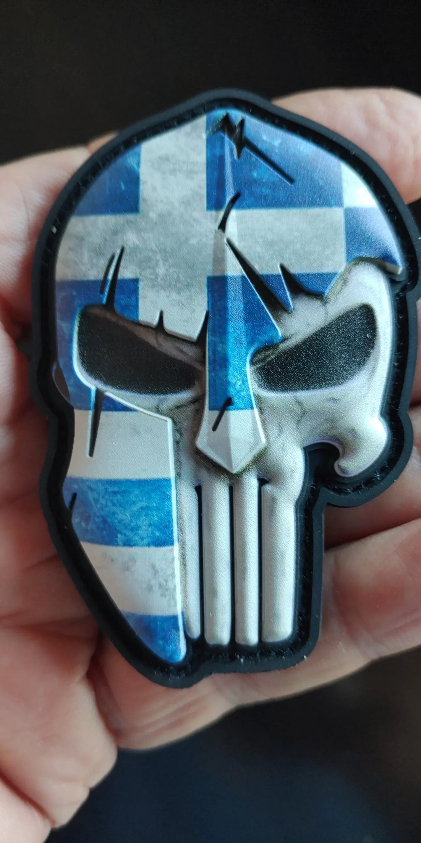 SPARTAN SCULL - GREEK FLAG 3D PVC PATCH - PVCPATCHWORLD.STORE