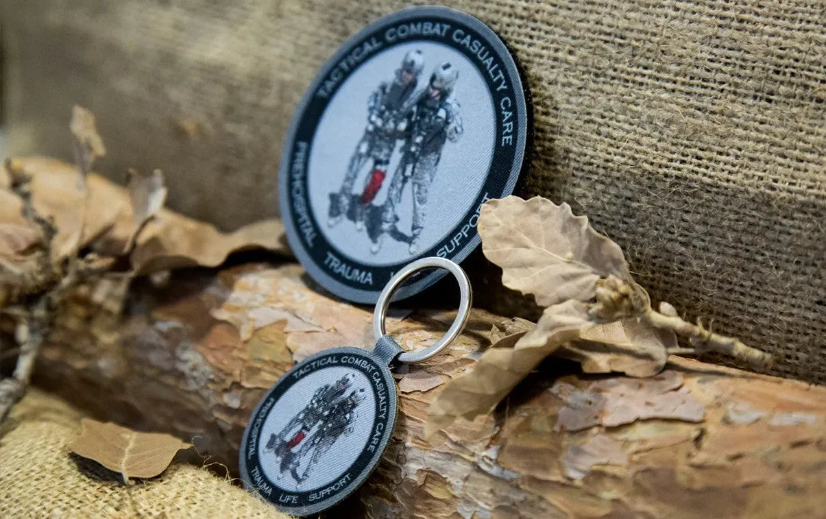 TCCC KEY-CHAIN PATCH “LOW VISIBILITY” ECRU - PVCPATCHWORLD.STORE