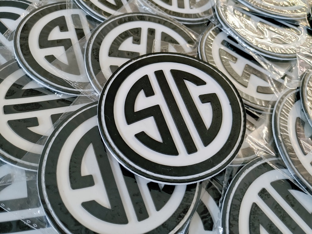 SIG Sauer 2D PVC PATCHES - BLACK/WHITE