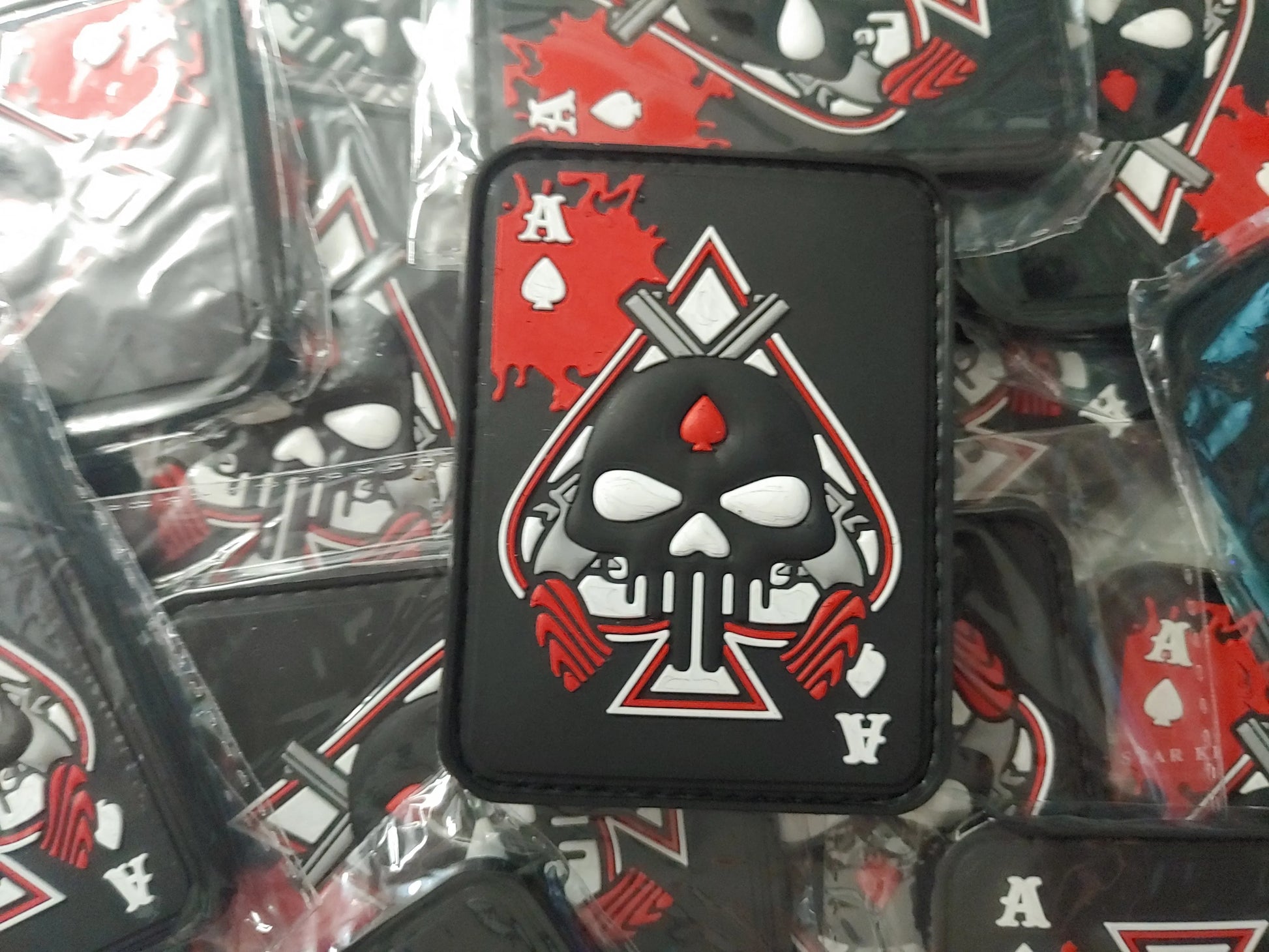 ACES OF SPADE - DEATH CARD - SCULL 3D PVC PATCH - PVCPATCHWORLD.STORE